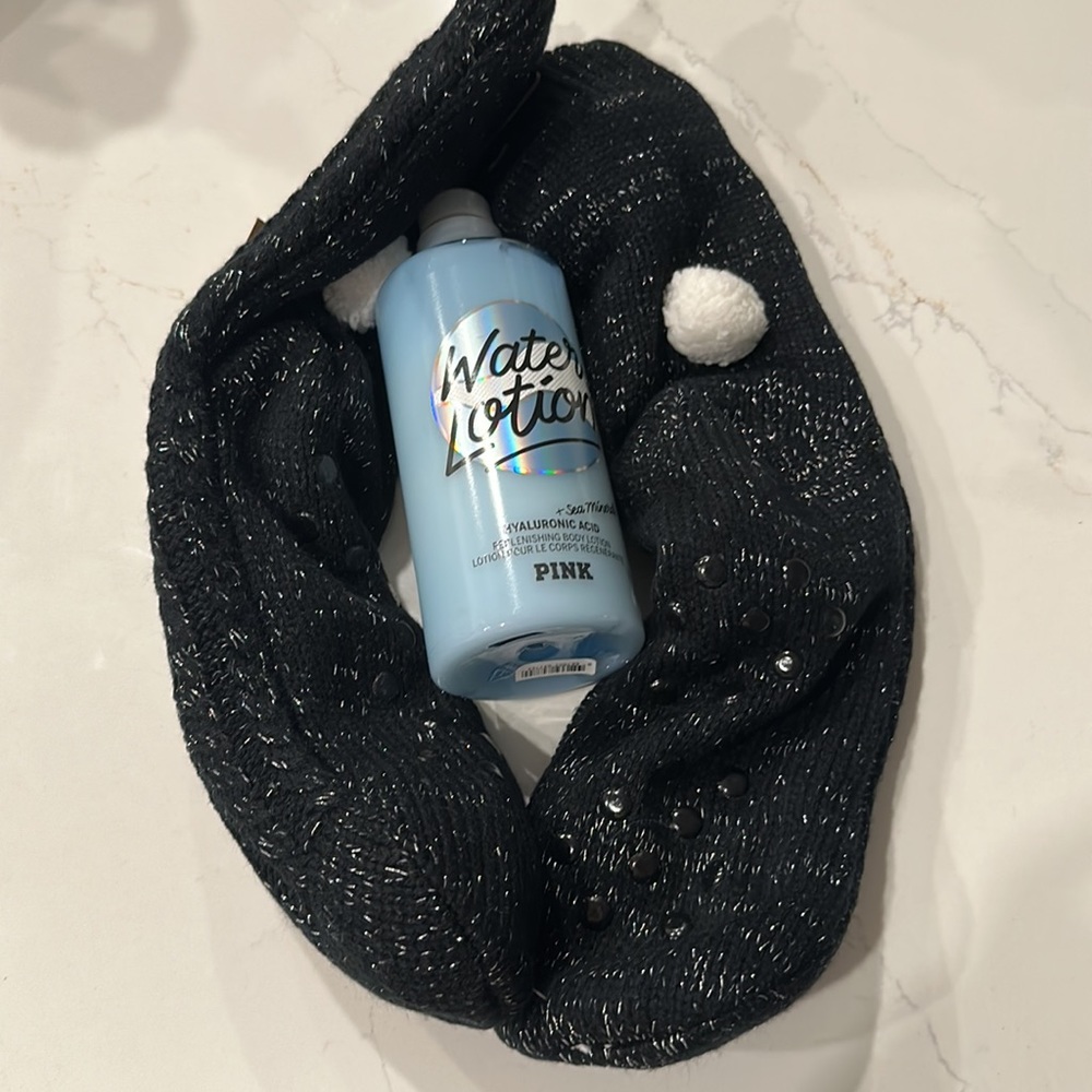 Bundle - MIX NO. 6 Socks & Water 💦 Lotion